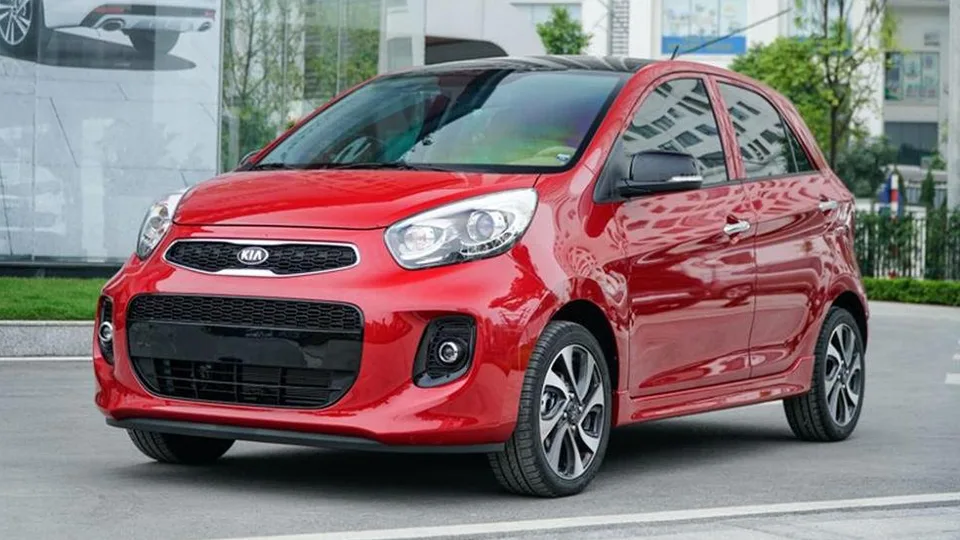 Kia Soluto Review: Competitive price and suitable for service business vehicles